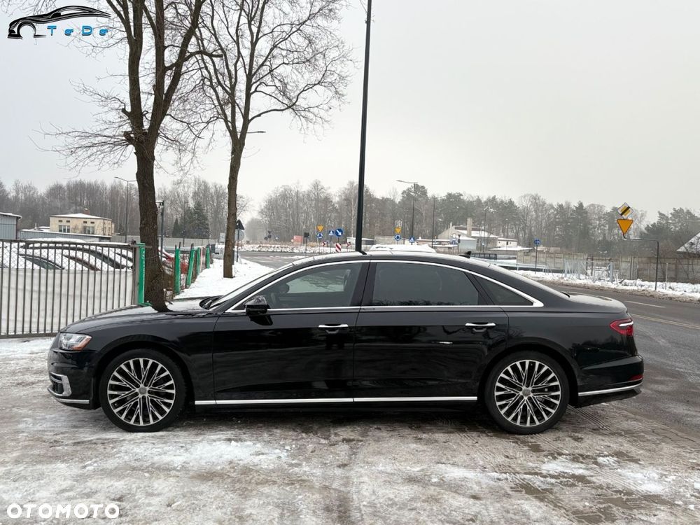 Audi A8 - 12