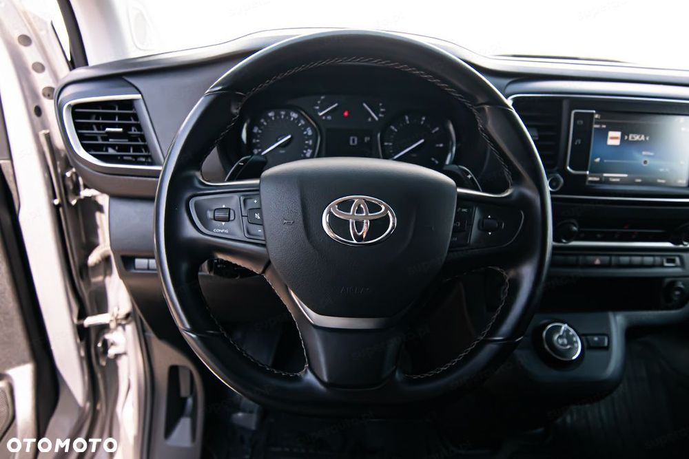 Toyota Proace Verso - 18