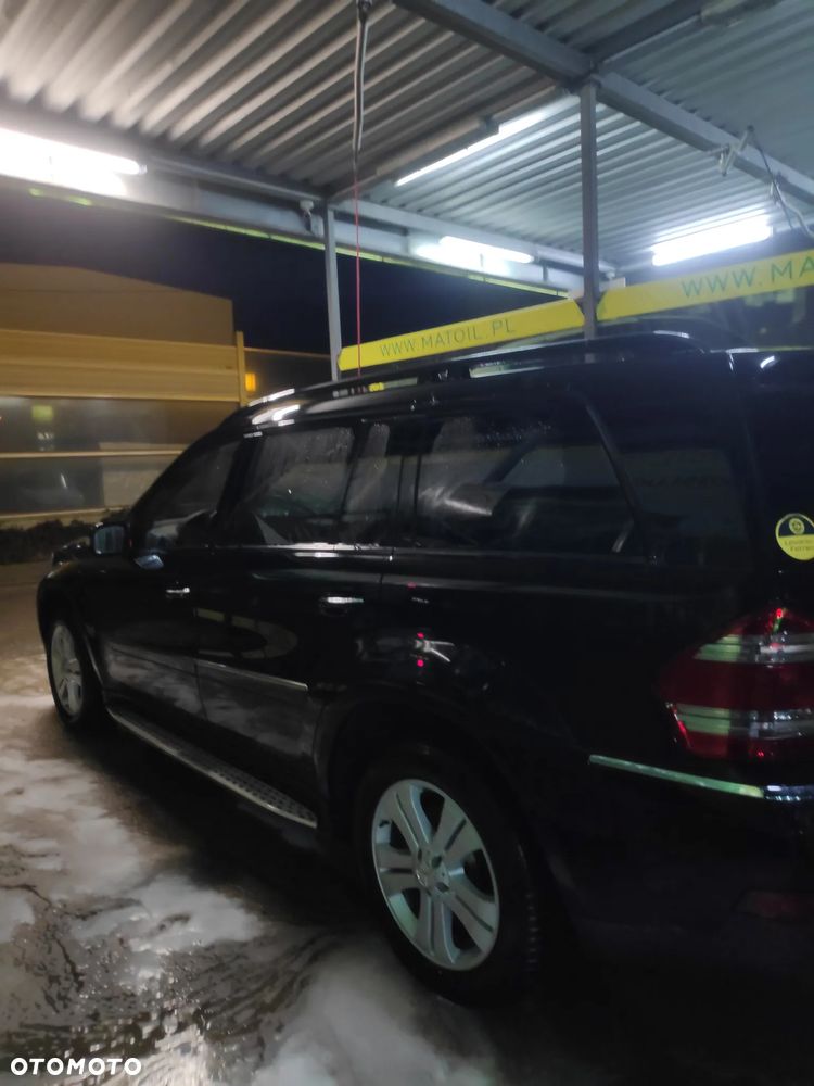 Mercedes-Benz GL - 4