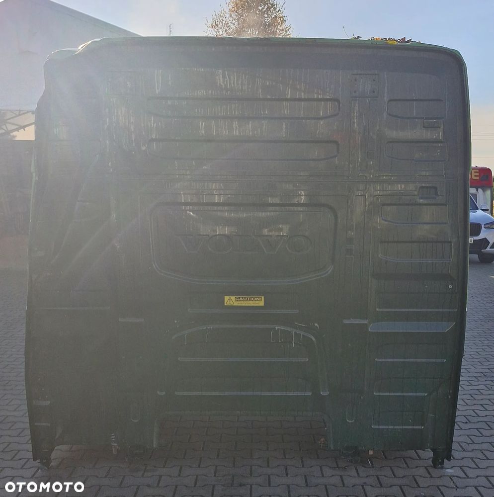 KABINA VOLVO FH4 FH5 2023R - 2