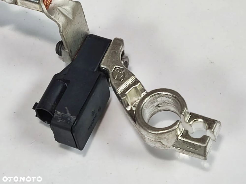 TOYOTA CAMRY 2.5h 19-24r Klema - 4