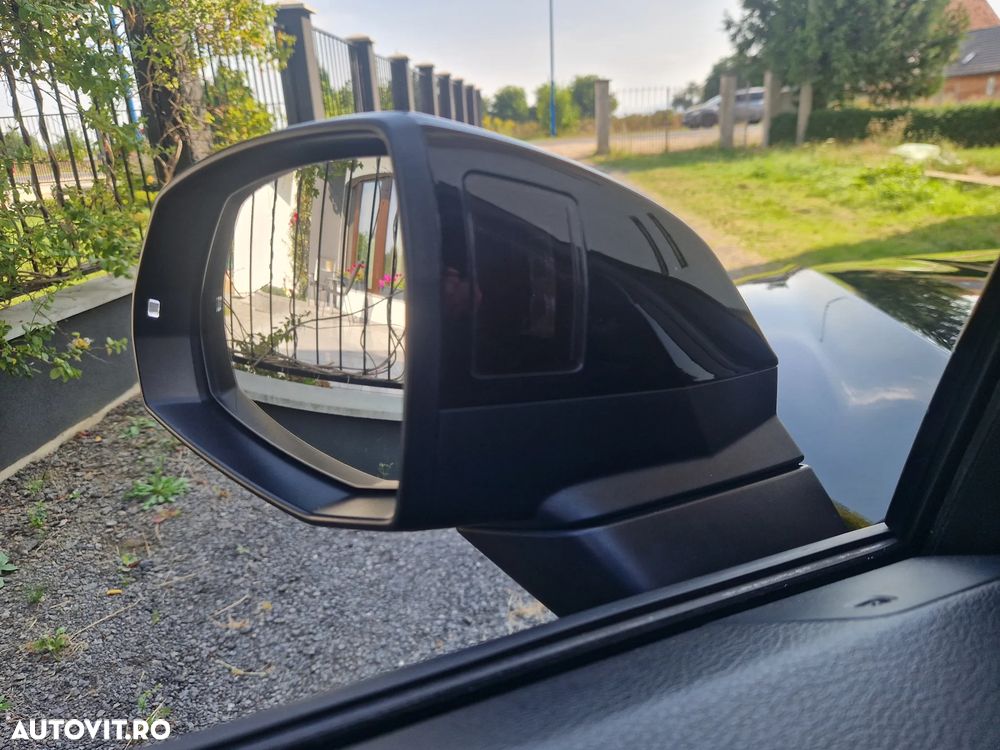 Audi Q5 40 TDI quattro S tronic design - 32