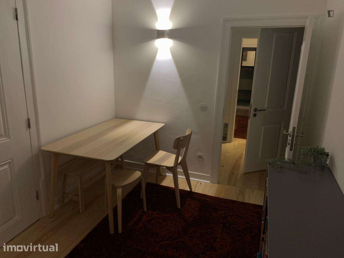 Quarto - localizado em Baixa Lisbon - Grande imagem: 5/26