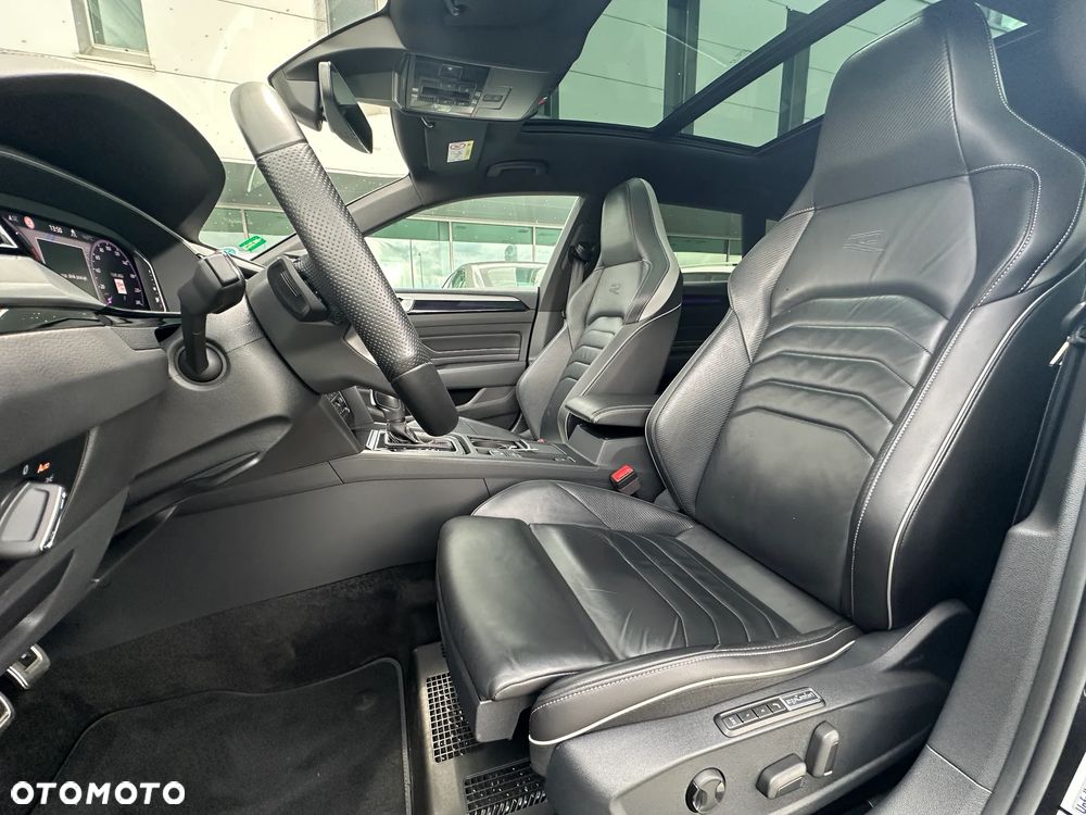 Volkswagen Arteon 2.0 TDI SCR 4Motion DSG R-Line - 16