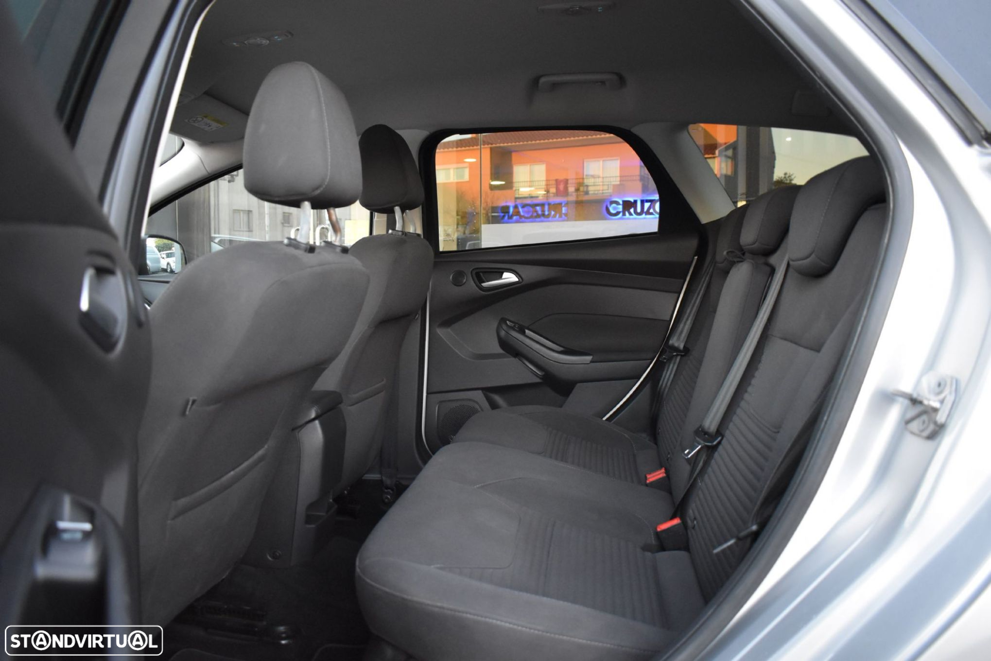 Ford Focus SW 1.5 TDCi Titanium - 11