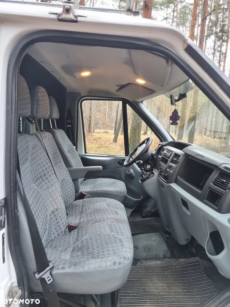 Ford Transit - 30
