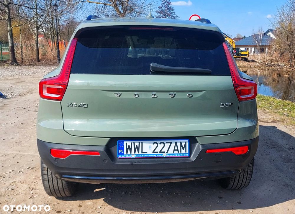 Volvo XC 40 B5 AWD Ultimate Dark - 6