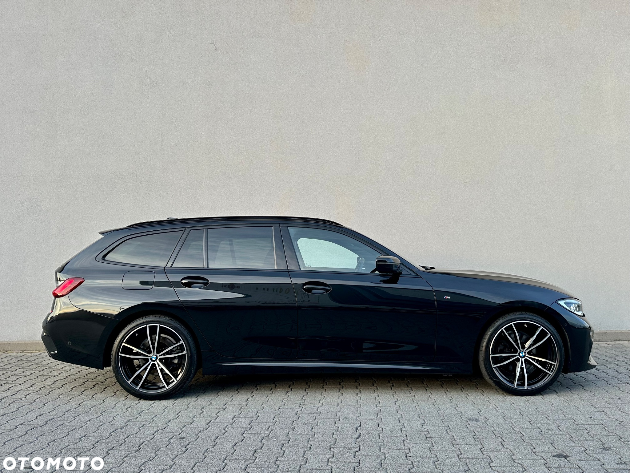 BMW Seria 3 320d Touring xDrive M Sport - 13