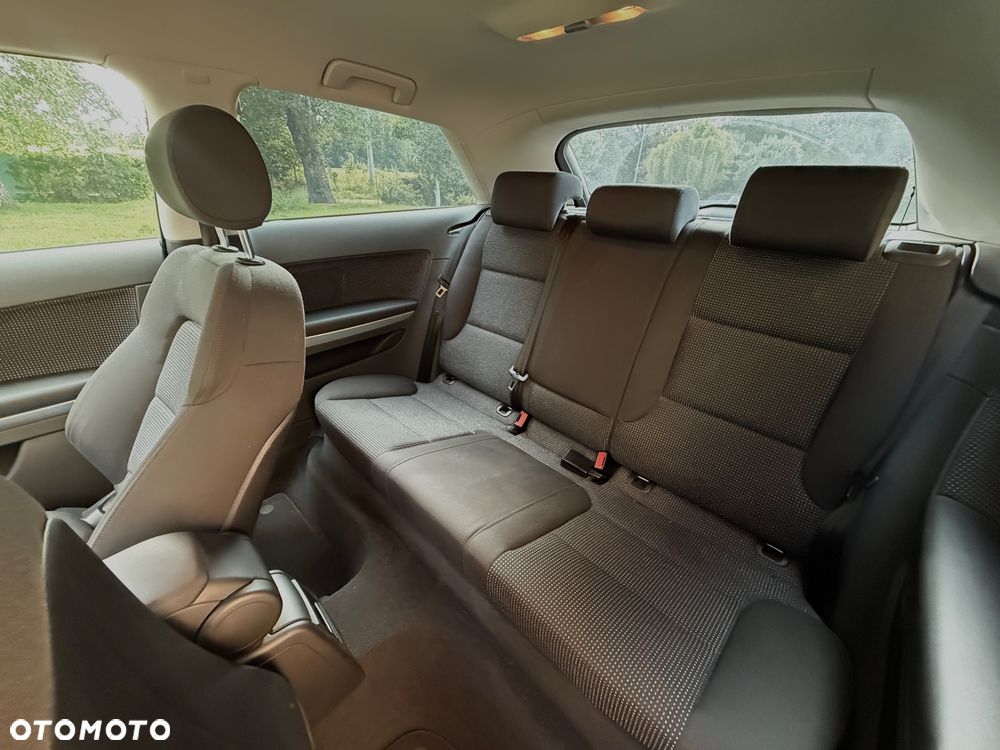 Audi A3 3-drzwiowe 1.6 FSI Ambiente - 13