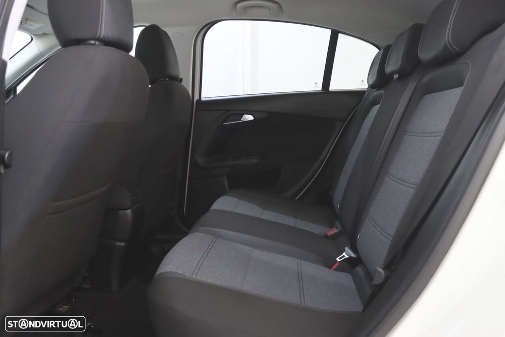 Fiat Tipo Cross 1.3 Multijet - 9