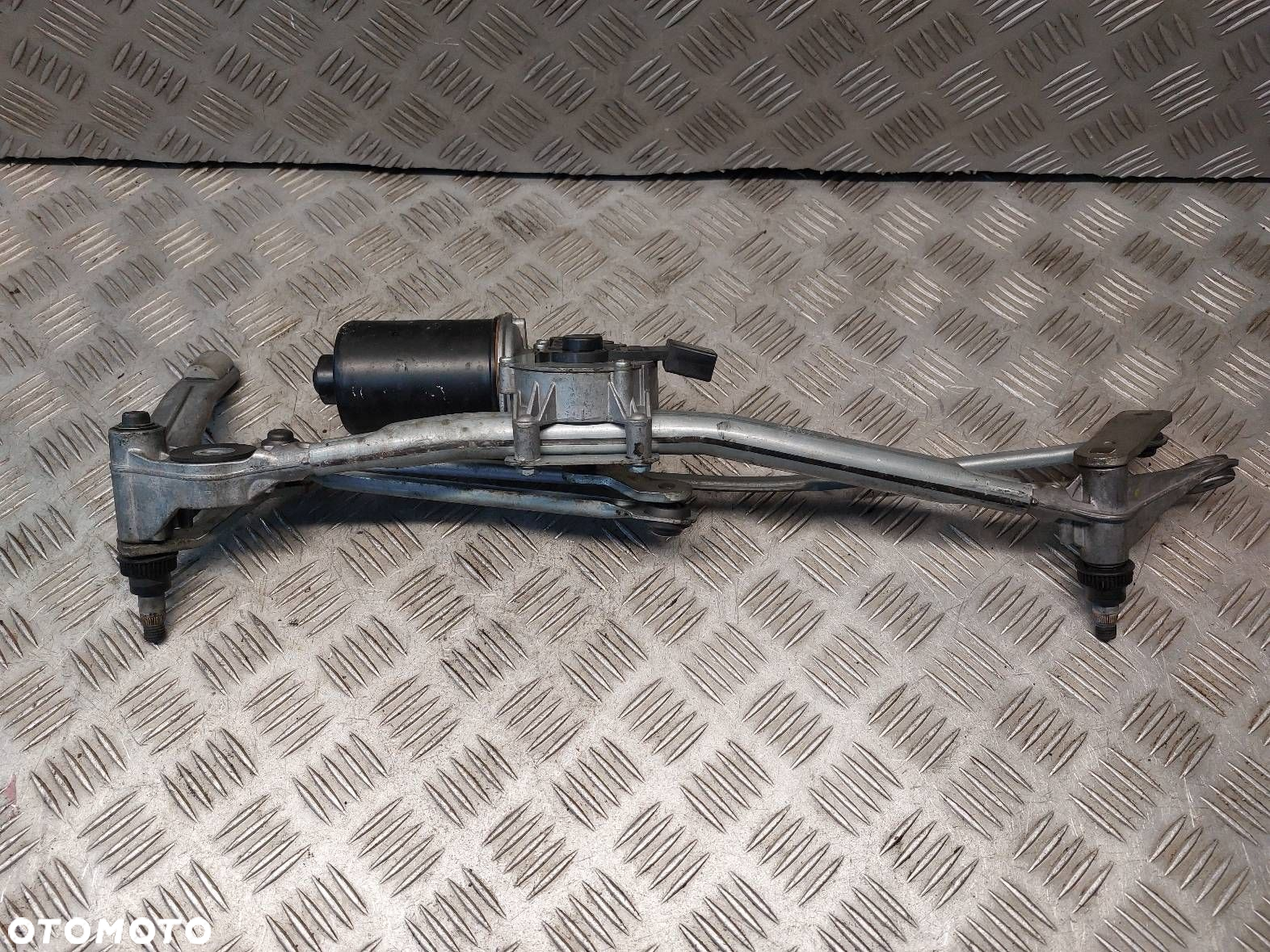 MECHANIZM WYCIERACZEK + SILNICZEK PRZÓD BMW E90 318d 404959 - 5