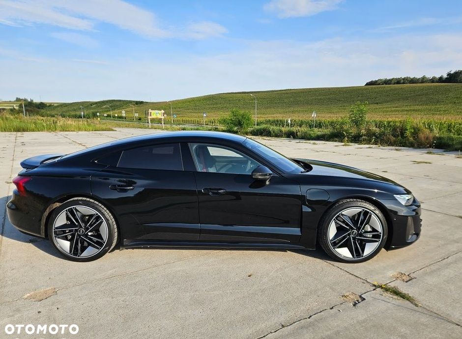 Audi RS e-tron GT - 7