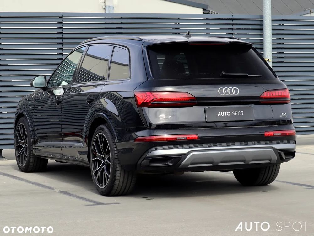 Audi Q7 - 4