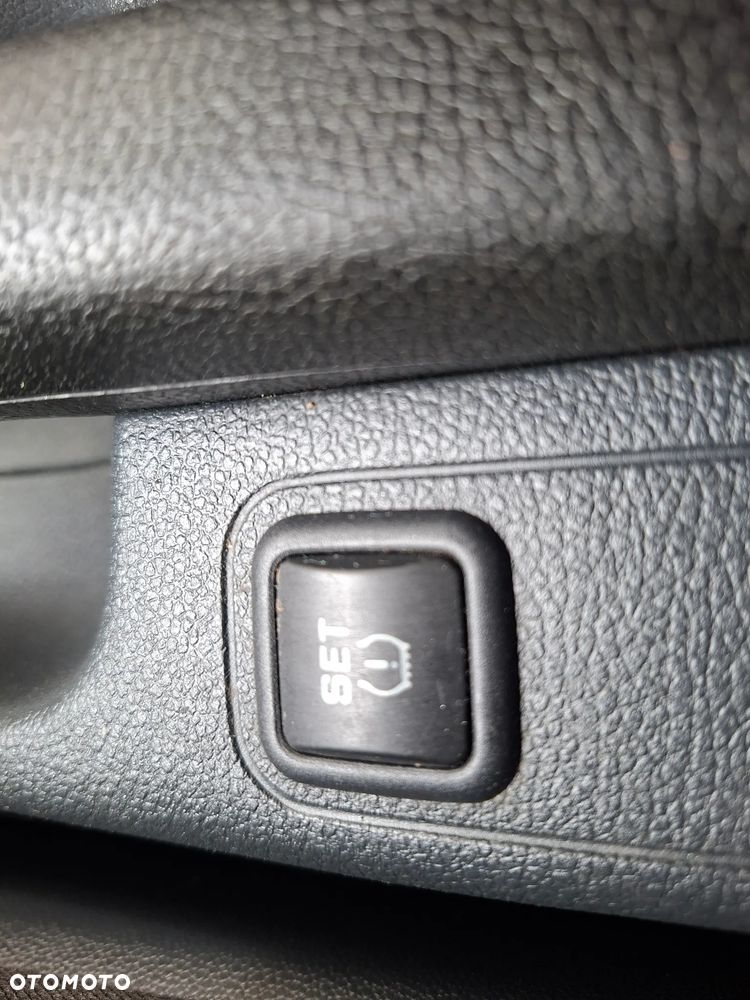 Skoda Roomster 1.2 TSI Elegance PLUS EDITION - 26