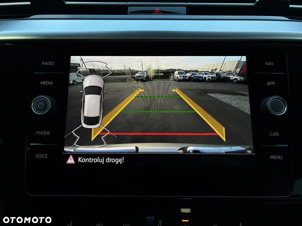 Volkswagen Arteon 2.0 TSI R-Line DSG - 24