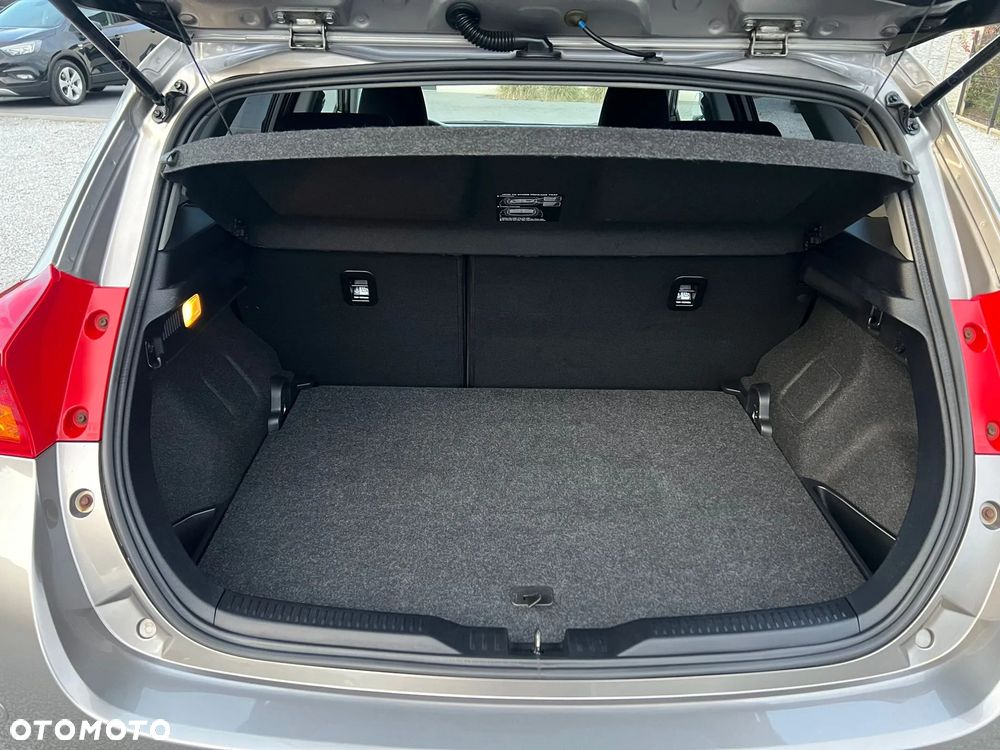 Toyota Auris 1.6 Active - 39