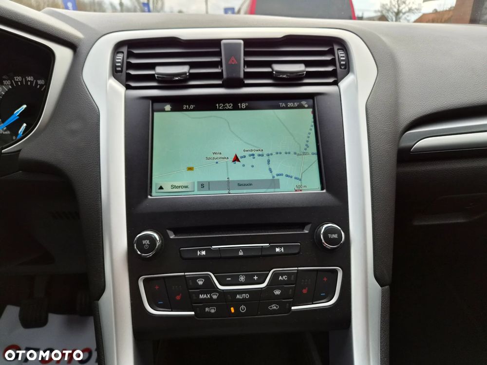 Ford Mondeo - 24