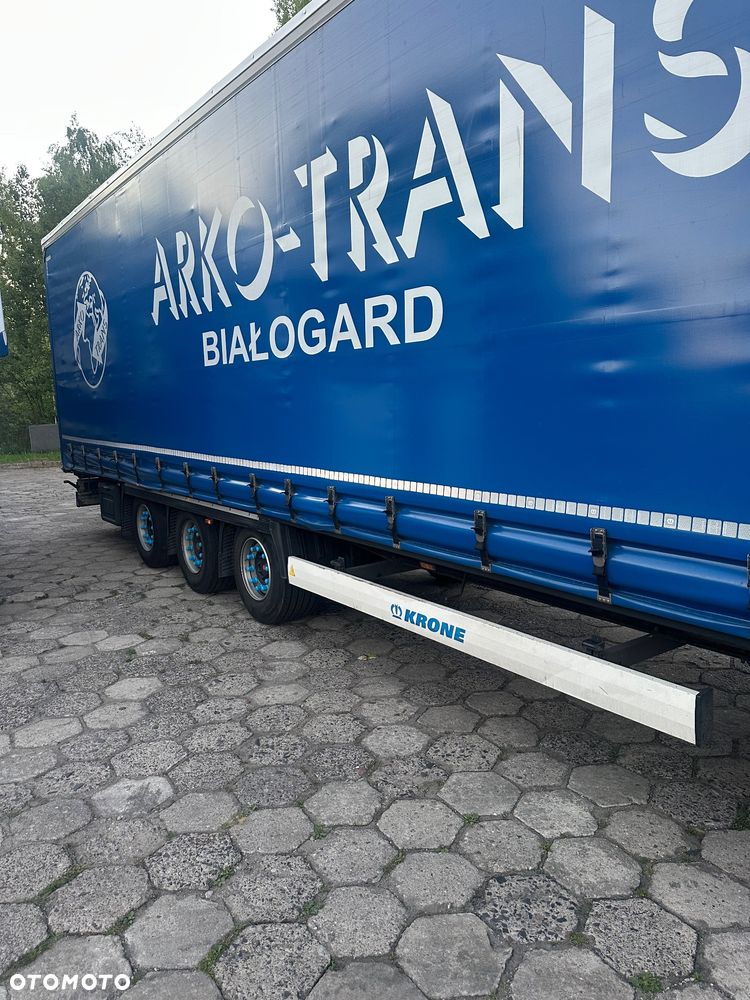 Mercedes-Benz Actros - 10