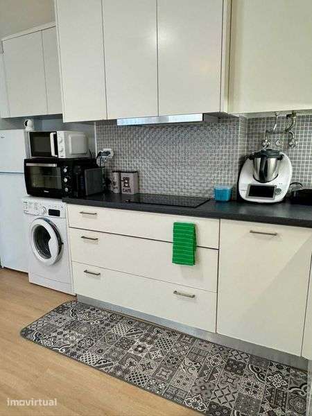 Alugo apartamento T1+1 Lisboa junto á Expo - Grande imagem: 2/7