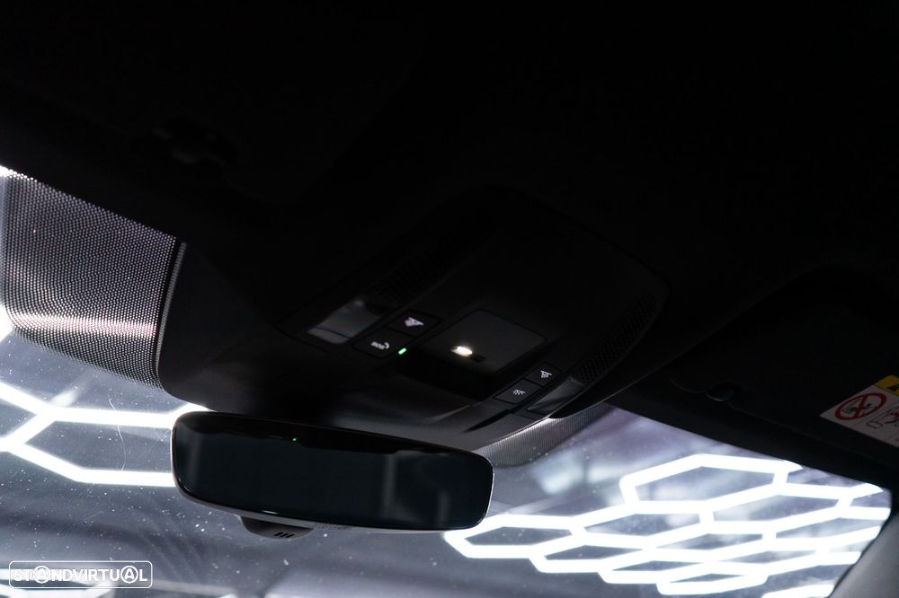 Porsche Taycan 4S - 46