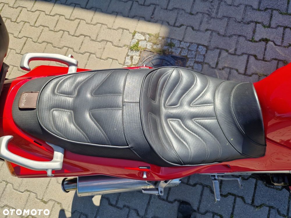 Honda VFR - 14