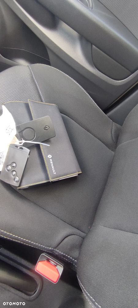 Renault Clio - 8