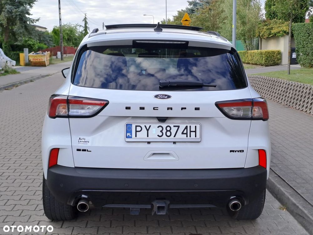 Ford Kuga - 26