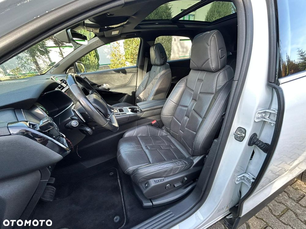 DS Automobiles DS 7 Crossback - 15