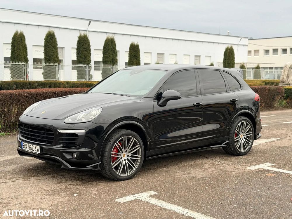 Porsche Cayenne 3.0 L - 18