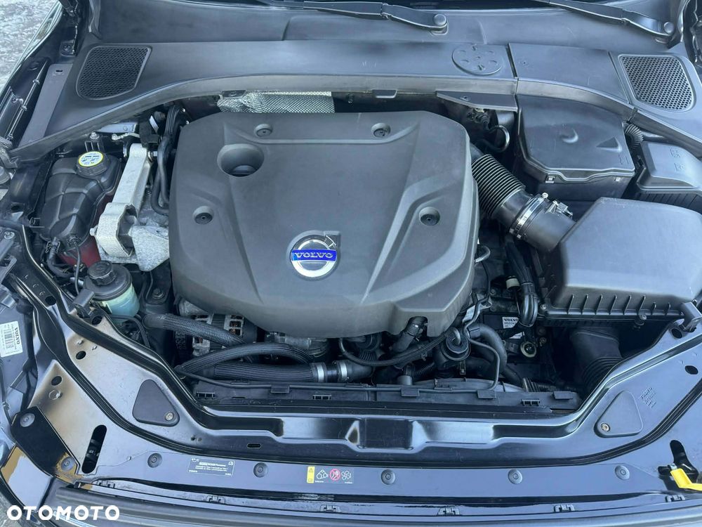 Volvo XC 60 D4 Drive-E Momentum - 19