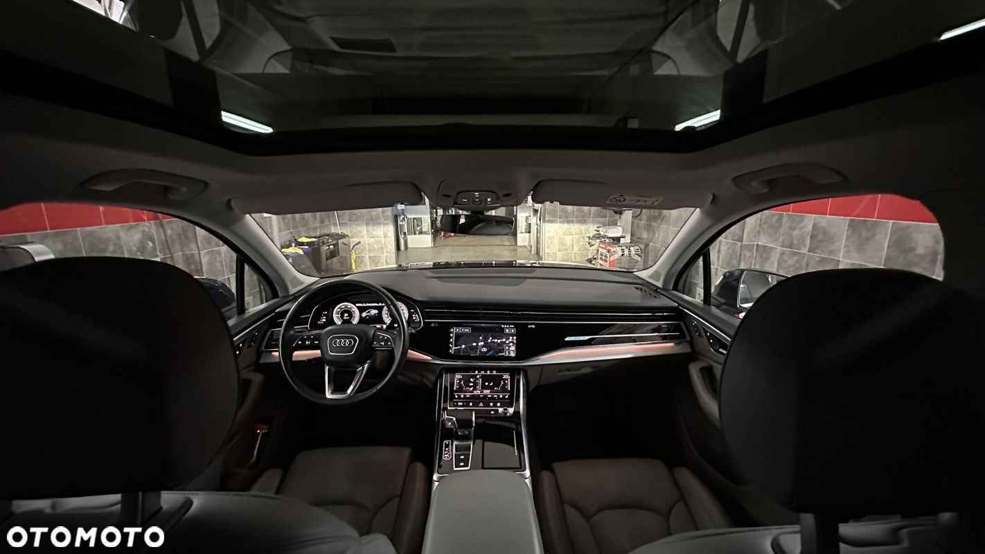 Audi Q7 55 TFSI e Quattro S Line Tiptr - 16