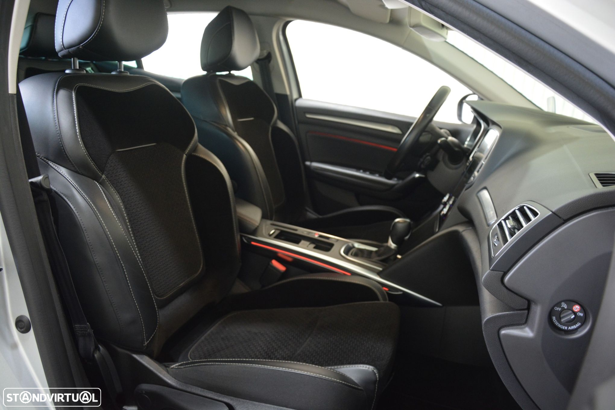 Renault Mégane 1.5 dCi Bose Edition EDC - 11