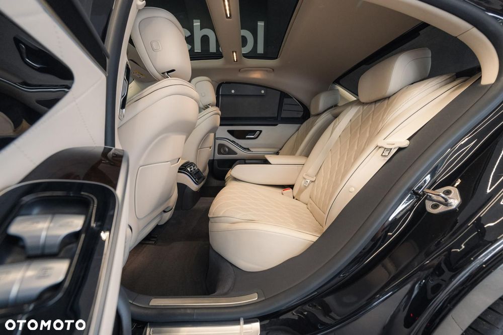 Mercedes-Benz Klasa S 400 d 4-Matic 9G-TRONIC - 15