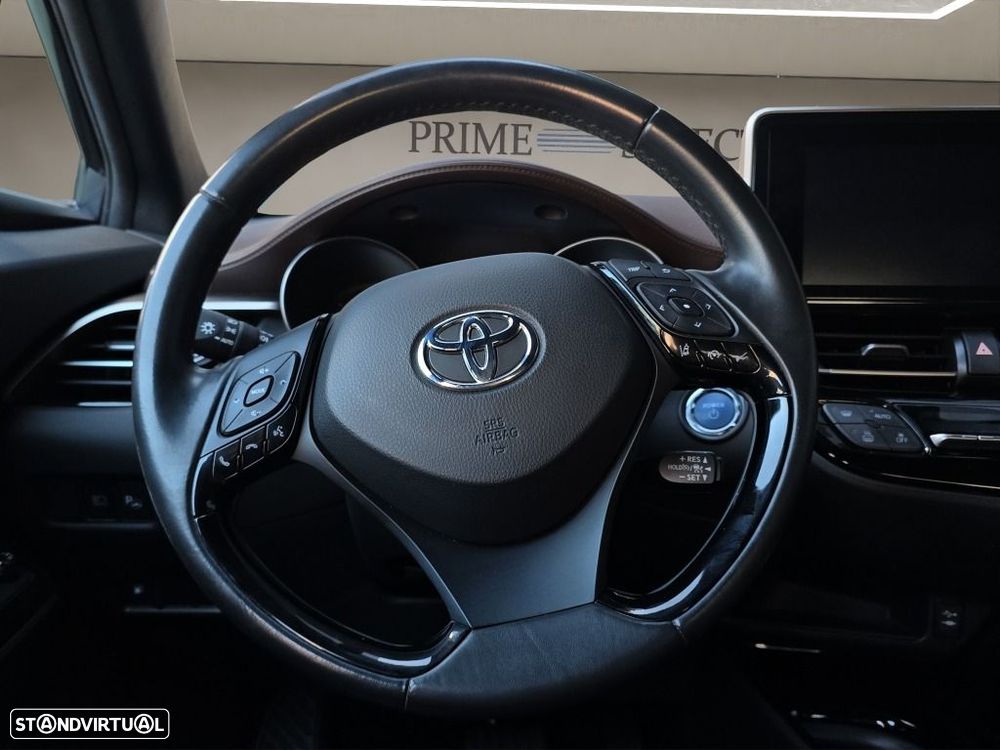 Toyota C-HR - 11