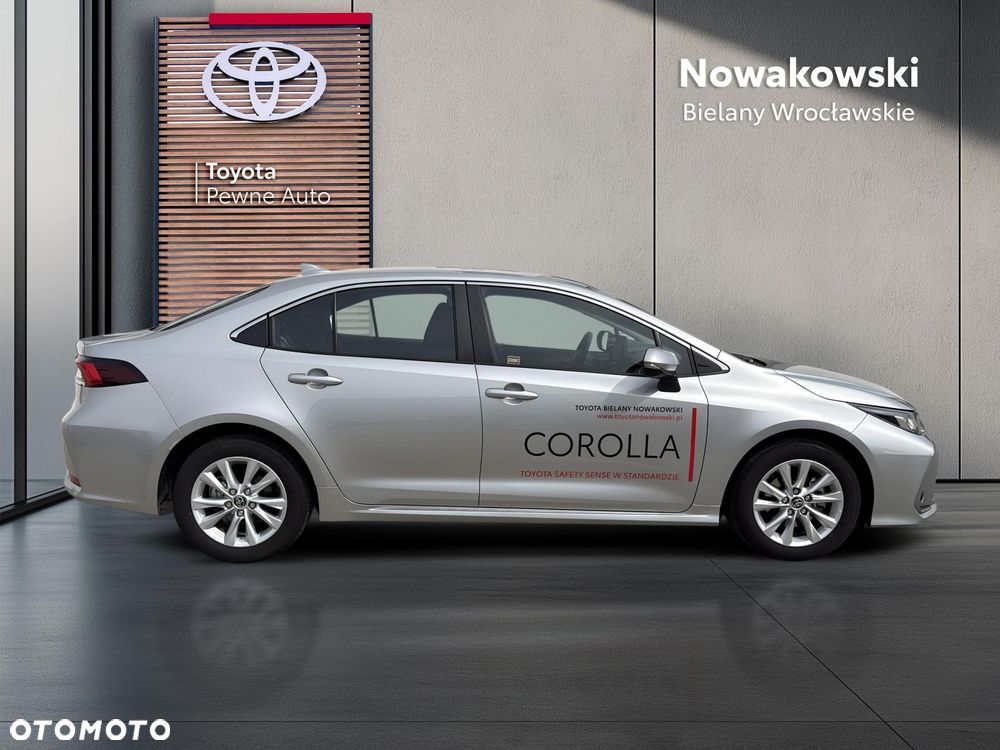 Toyota Corolla - 27