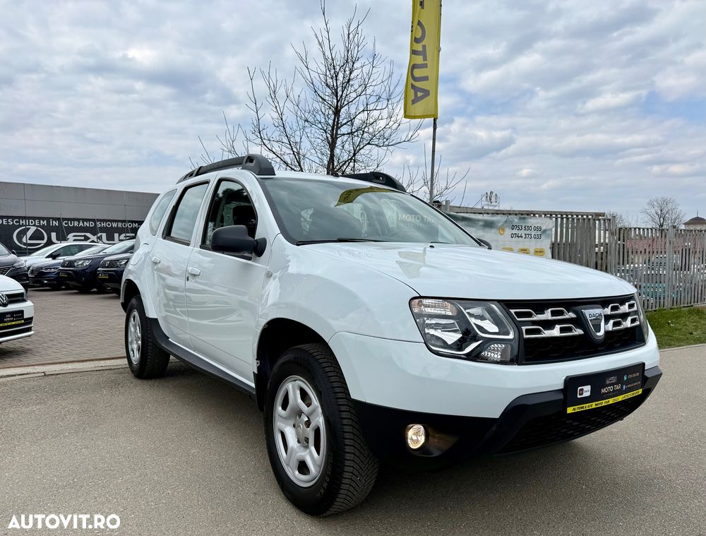 Dacia Duster 1.6 4x4 Laureate - 2
