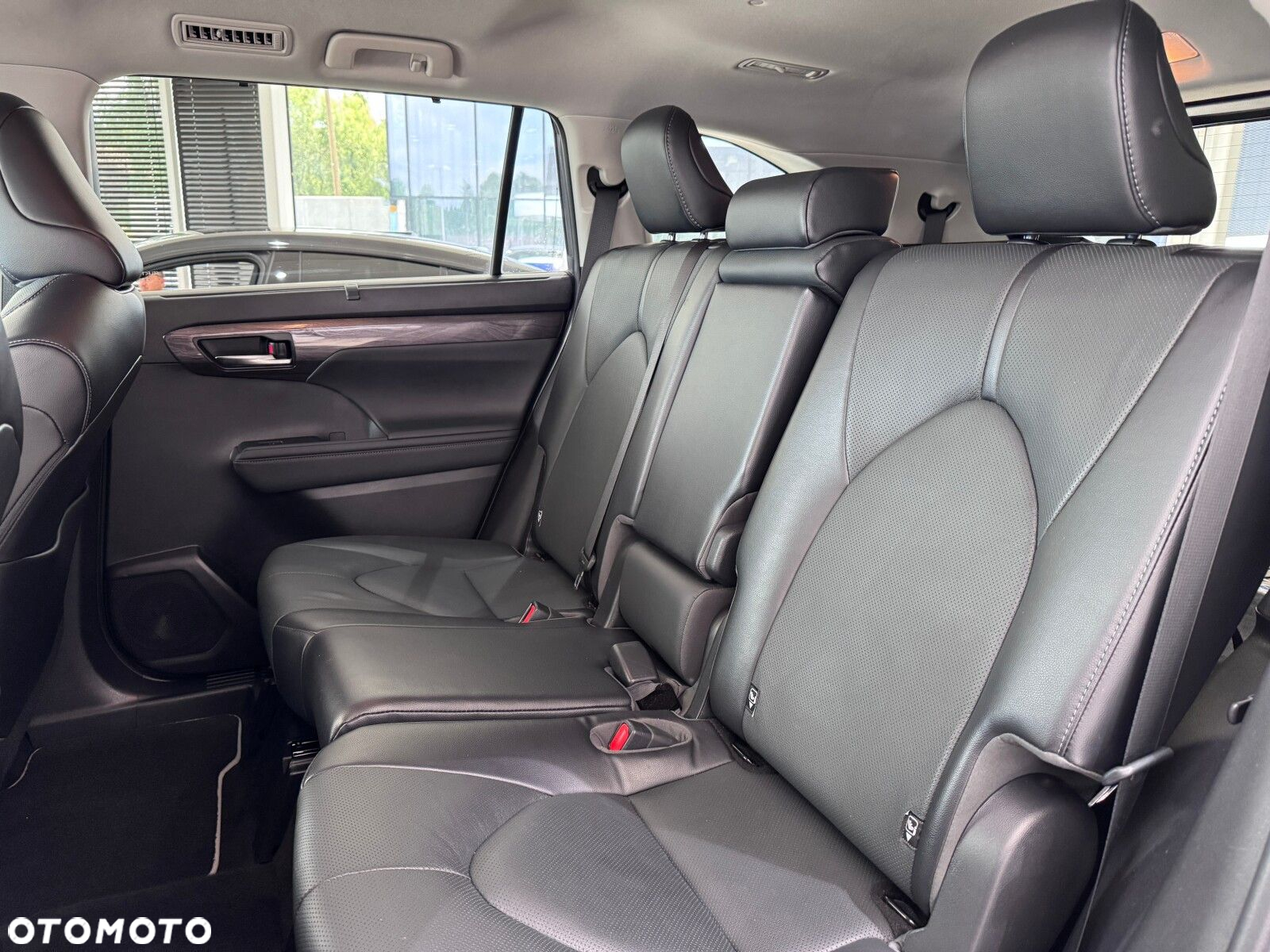 Toyota Highlander - 13