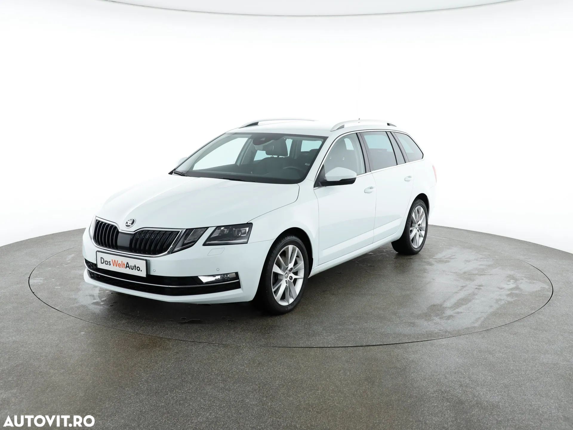 Skoda Octavia - 1