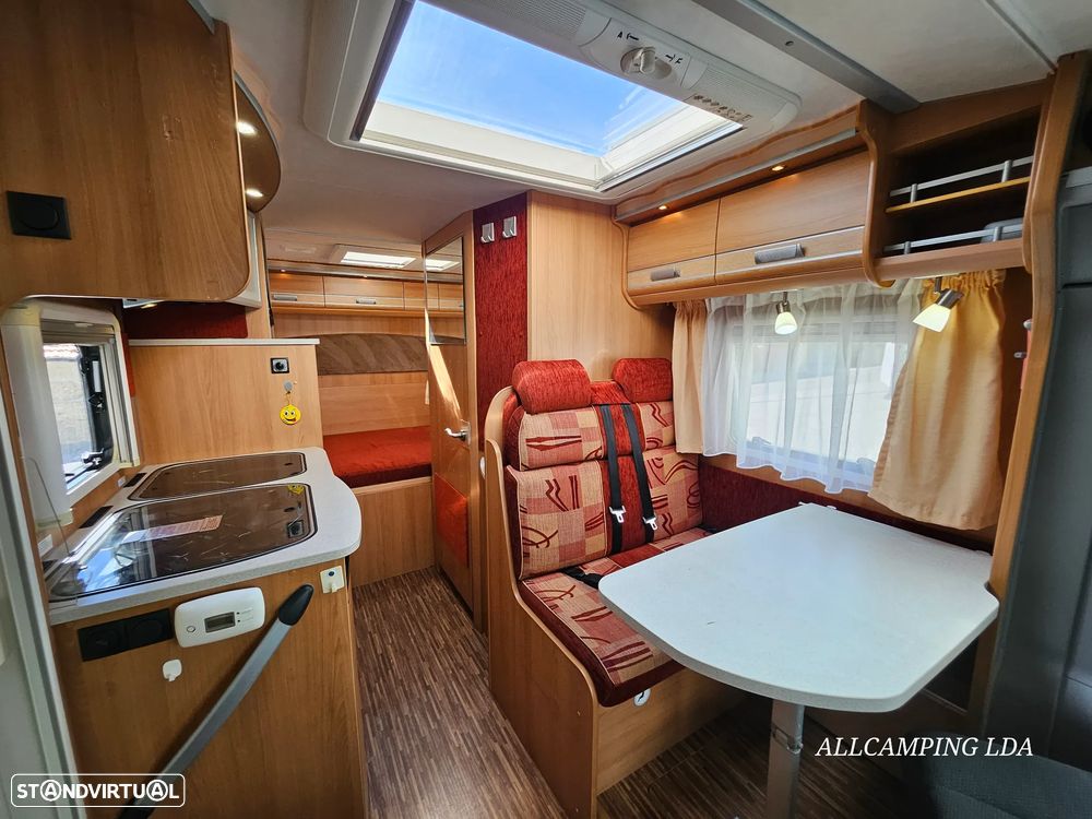 Dethleffs Globebus 5.99M CAMA TRANSVERSAL - 21