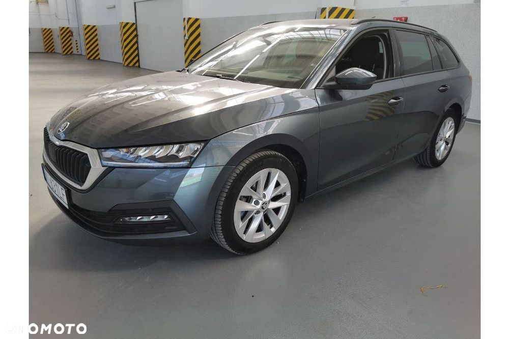 Skoda Octavia 2.0 TDI Ambition DSG - 1