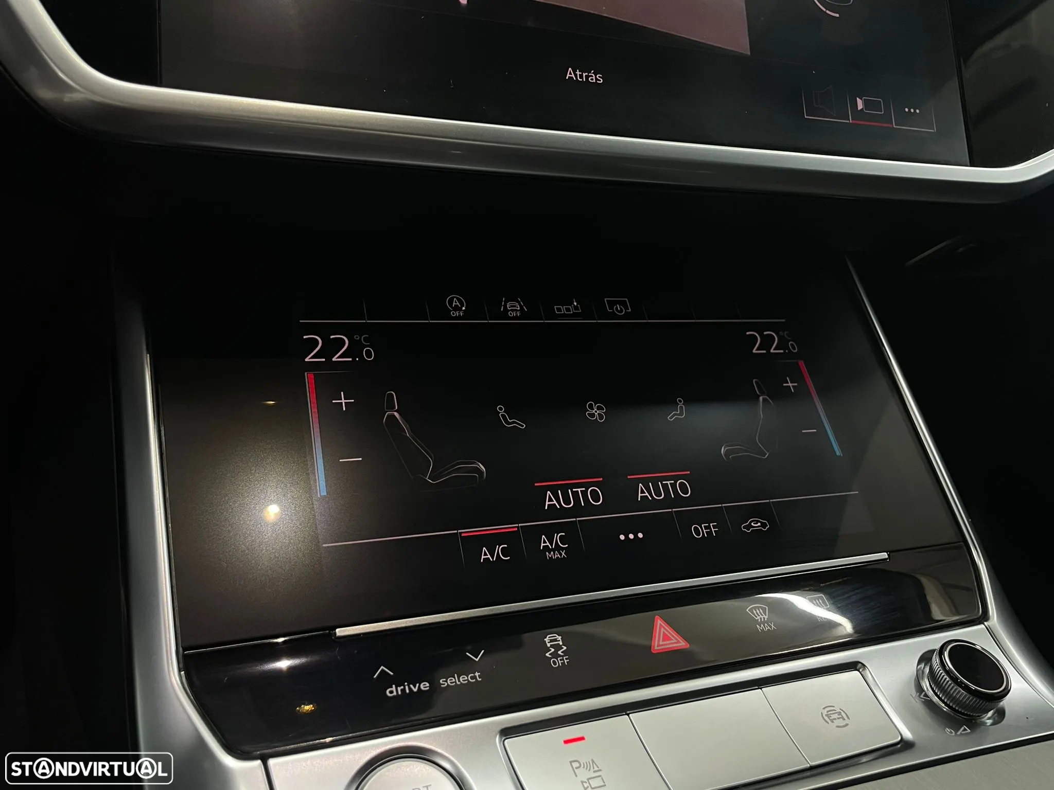 Audi A6 Avant 40 TDI quattro S tronic S line - 20
