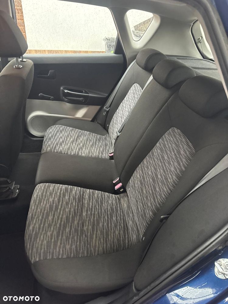 Kia Ceed 1.4 Comfort - 14