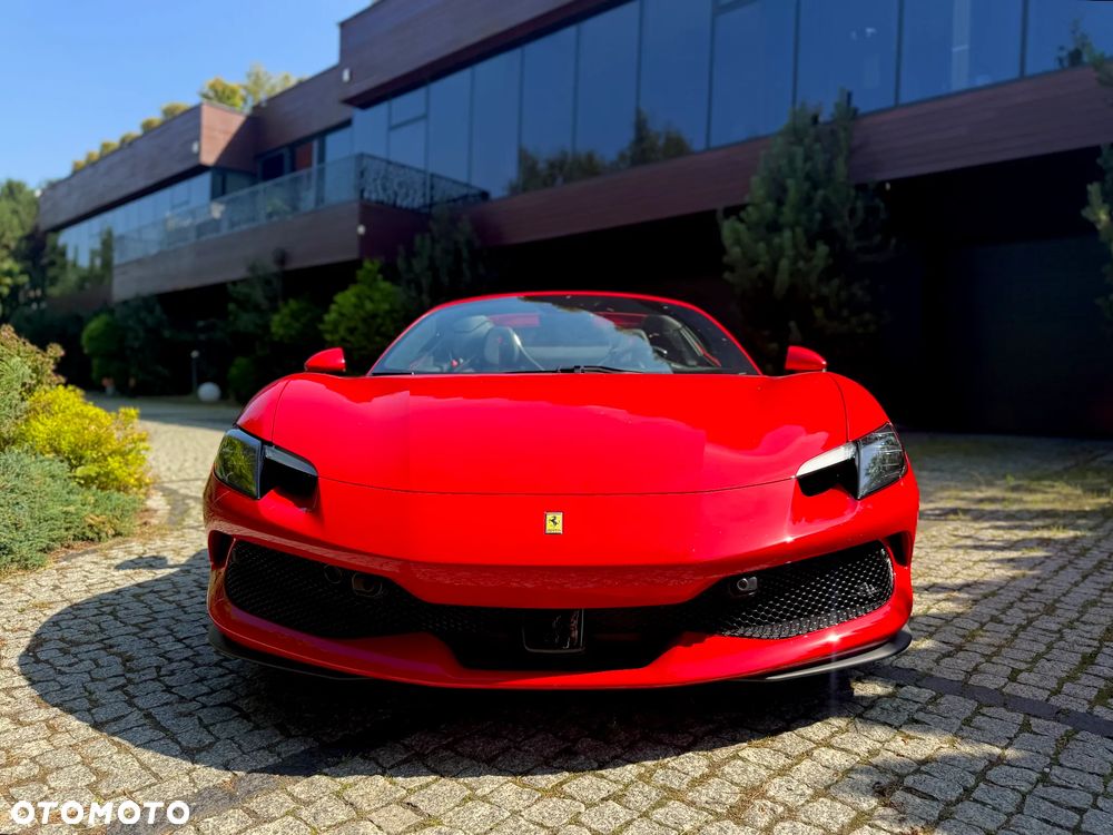Ferrari 296 GTS - 9