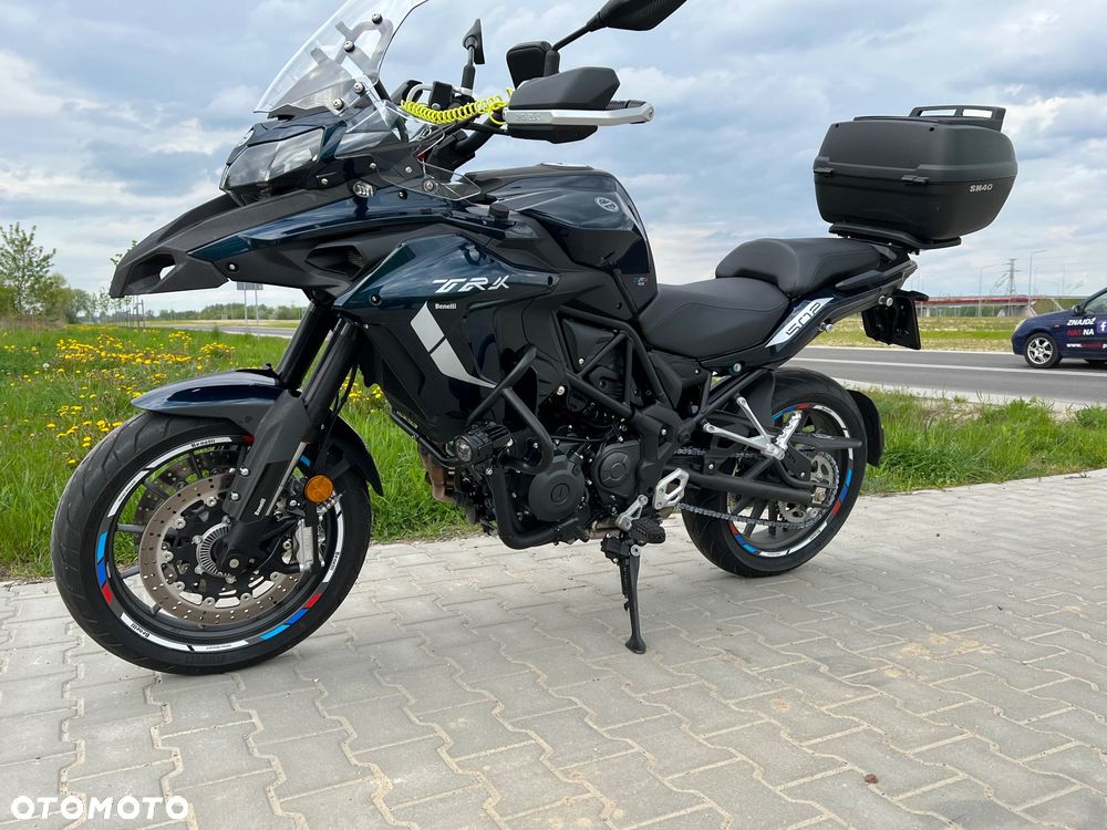 Benelli TRK 502 - 4