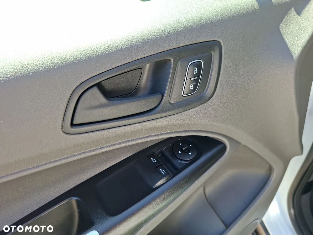 Ford Connect - 22