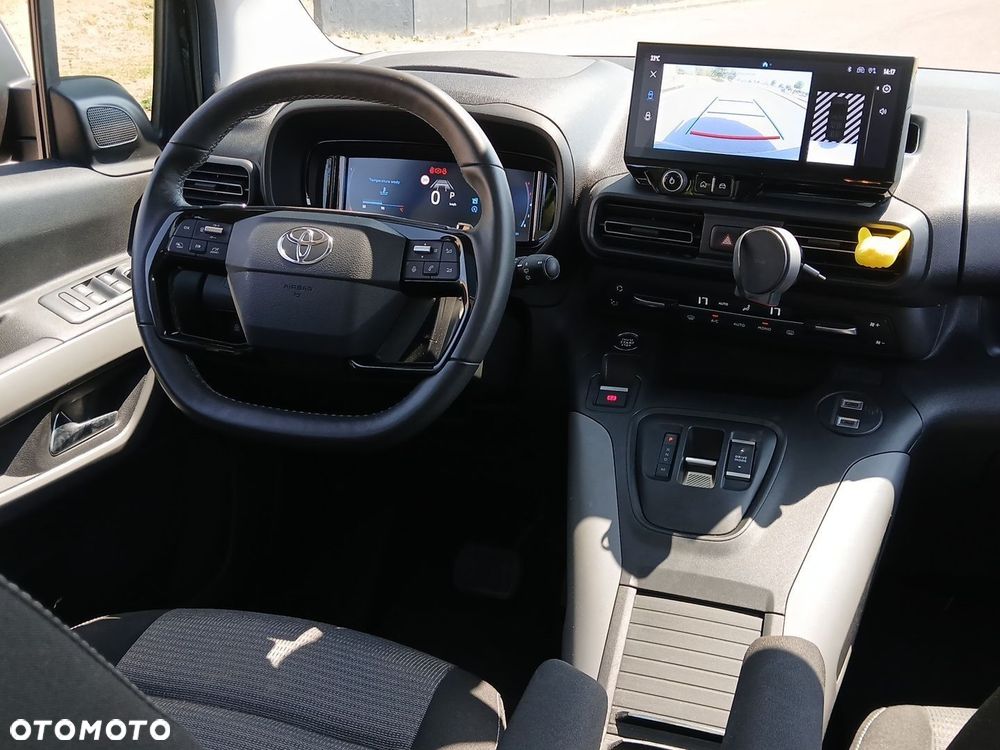 Toyota Proace City Verso 1.5 D-4D VIP - 21