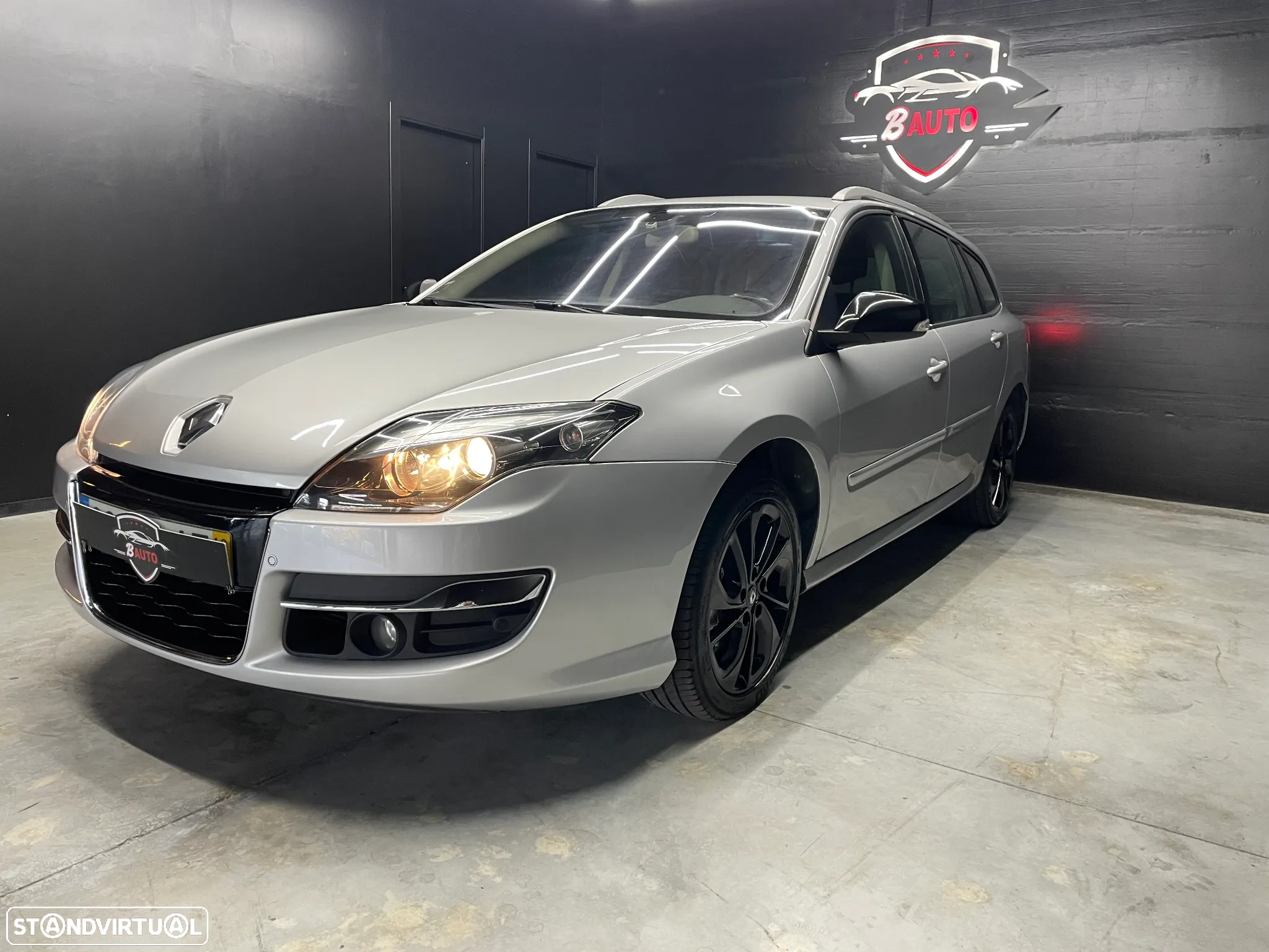 Renault Laguna Break dCi 110 FAP Dynamique - 2