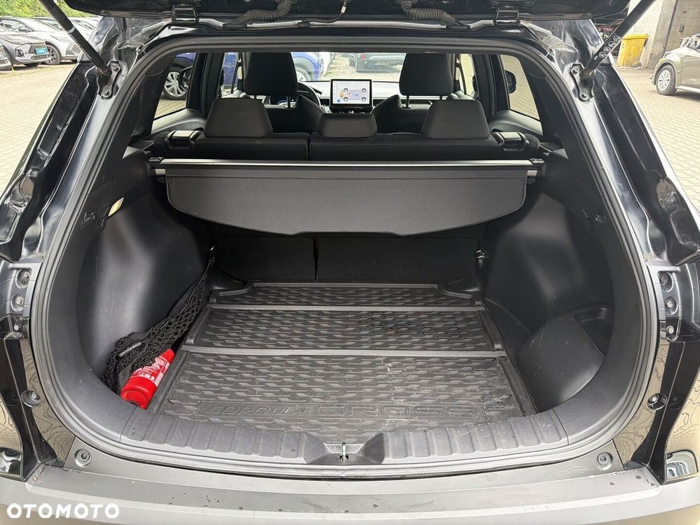 Toyota Corolla Cross - 28