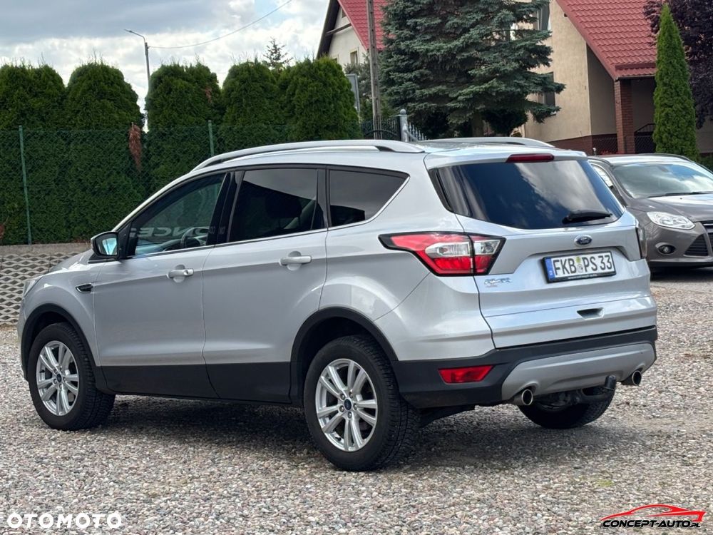 Ford Kuga - 13