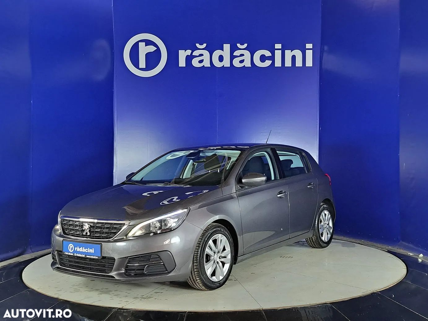 Peugeot 308 - 1